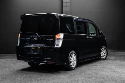 2012 Honda Step Wagon - Thumbnail