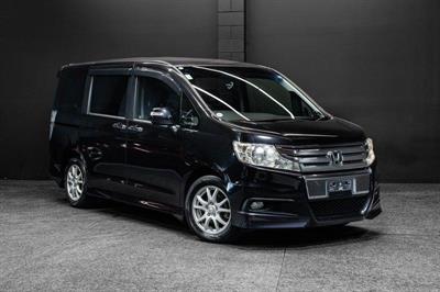 2012 Honda Step Wagon - Thumbnail