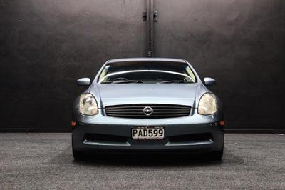 2004 Nissan Skyline - Thumbnail