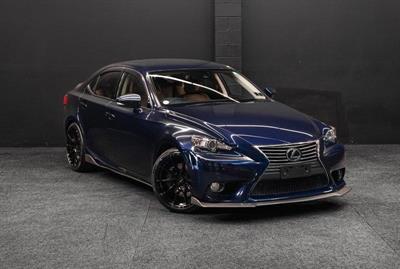 2013 Lexus IS 350 - Thumbnail
