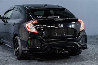 2018 Honda Civic - Thumbnail