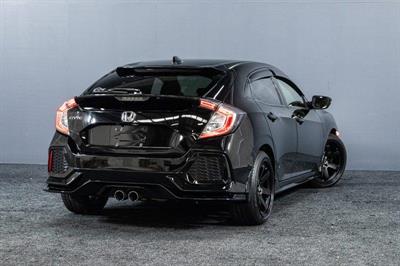 2018 Honda Civic - Thumbnail