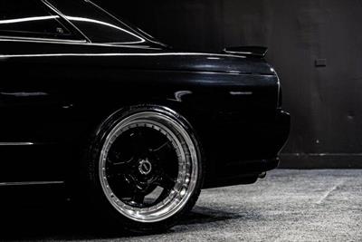 1992 Nissan Skyline - Thumbnail