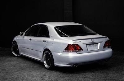 2004 Toyota Crown - Thumbnail