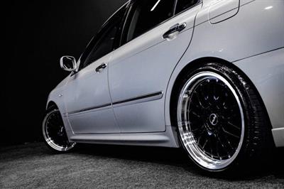 2004 Toyota Crown - Thumbnail