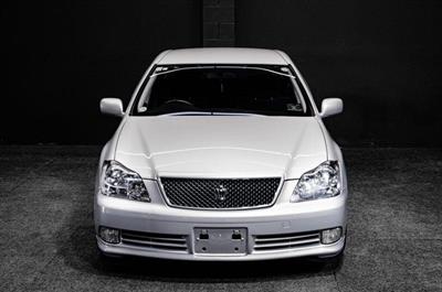2004 Toyota Crown - Thumbnail