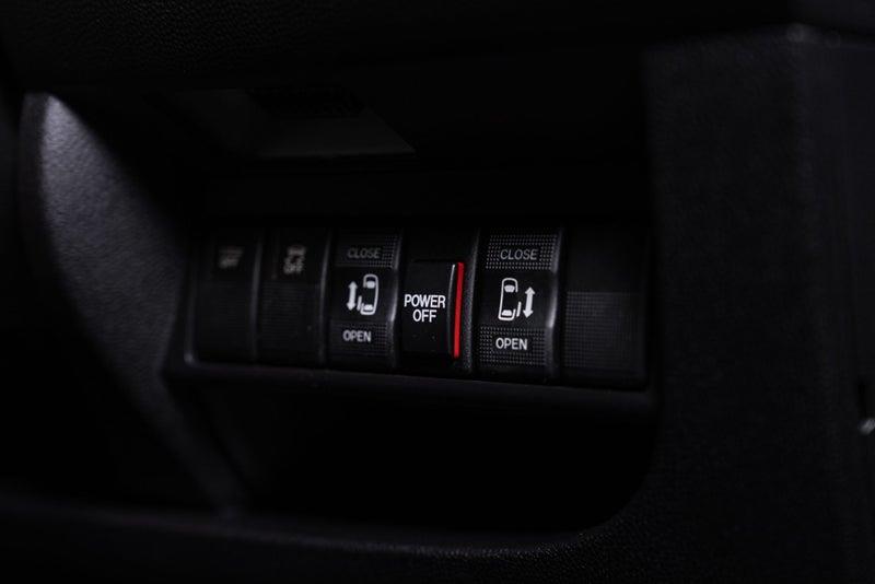 2013 Mazda BIANTE