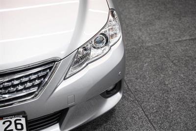 2011 Toyota MARK-X - Thumbnail