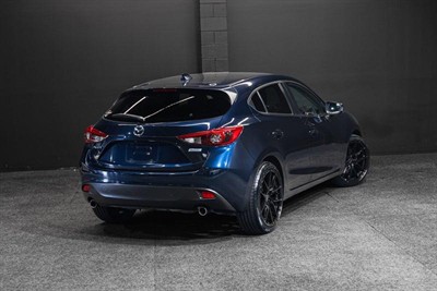 2016 Mazda Axela - Thumbnail