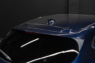 2016 Mazda Axela - Thumbnail