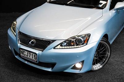 2011 Lexus IS 250 - Thumbnail