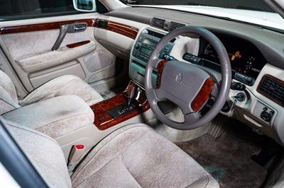 1999 Toyota Crown - Thumbnail
