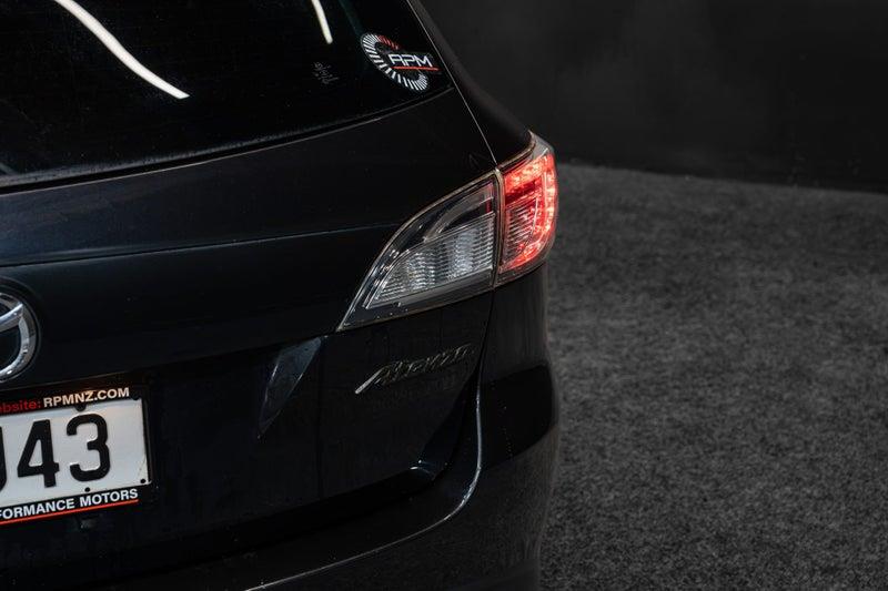 2011 Mazda Atenza
