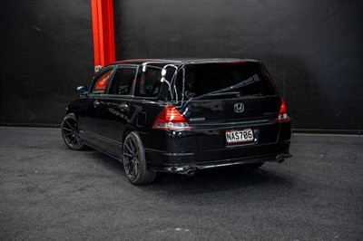 2004 Honda Odyssey - Thumbnail