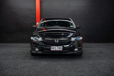 2004 Honda Odyssey - Thumbnail