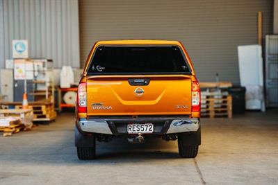 2016 Nissan Navara - Thumbnail