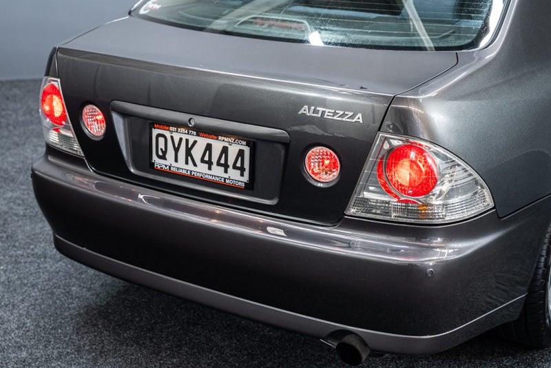 1999 Toyota Altezza