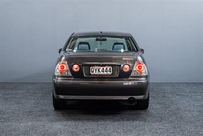 1999 Toyota Altezza - Thumbnail