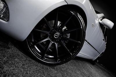 2004 Toyota Crown - Thumbnail