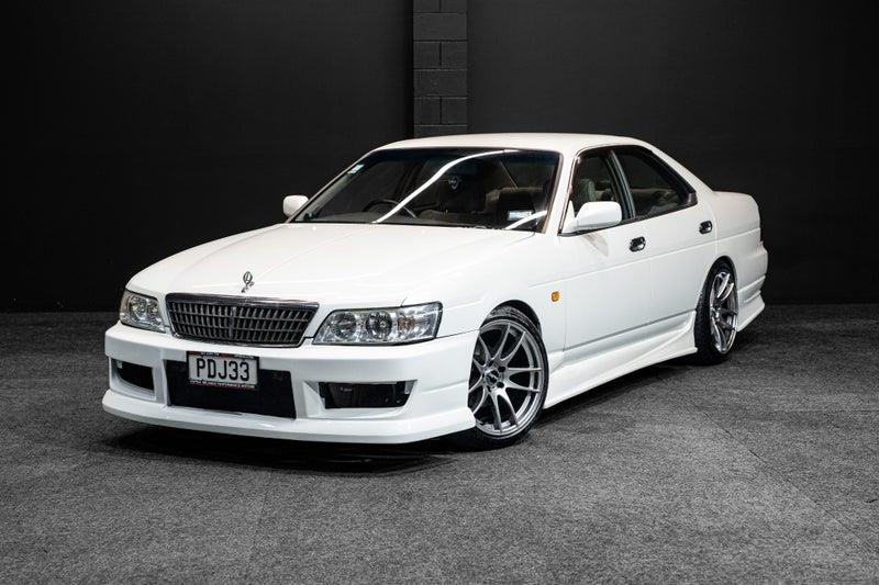 2001 Nissan Laurel