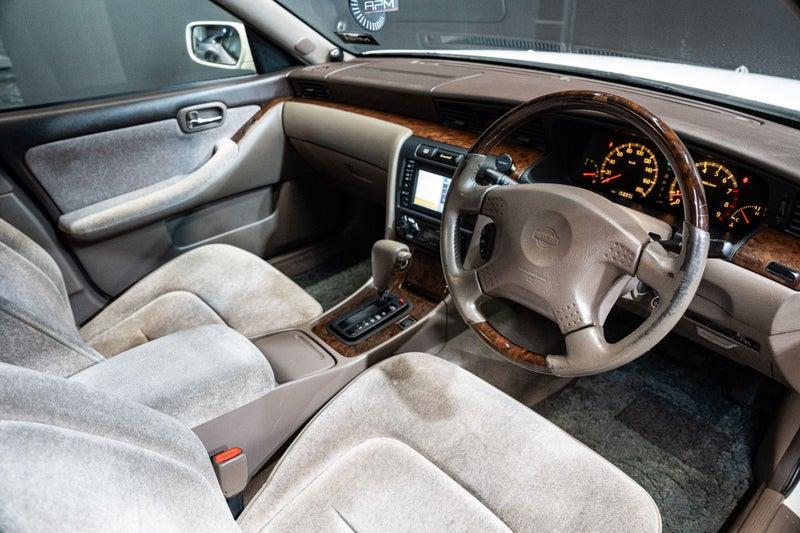 2001 Nissan Laurel