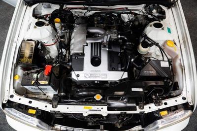 2001 Nissan Laurel - Thumbnail