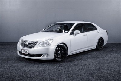 2009 Toyota Crown