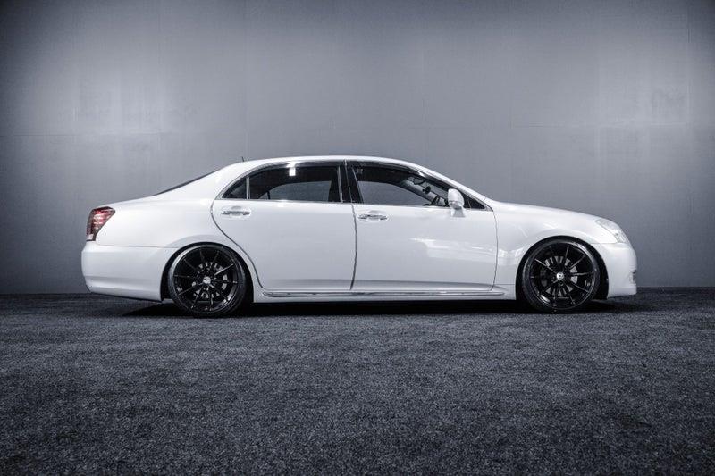 2009 Toyota Crown