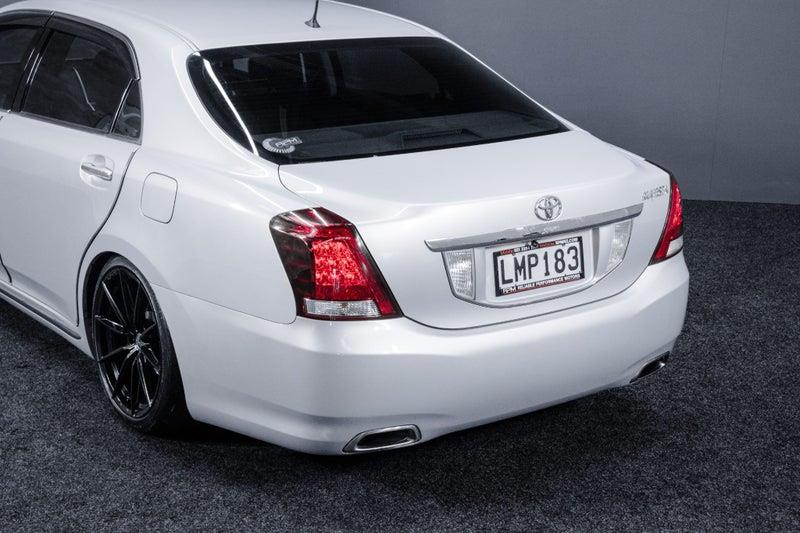 2009 Toyota Crown