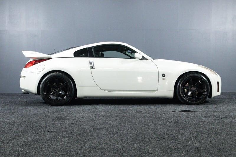 2004 Nissan Fairlady