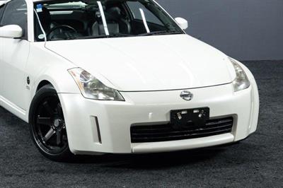 2004 Nissan Fairlady - Thumbnail