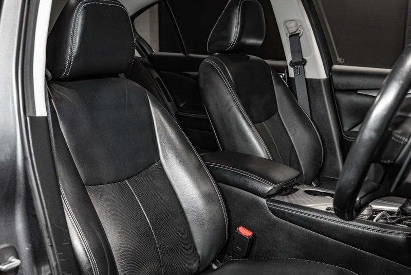 2014 Nissan Skyline