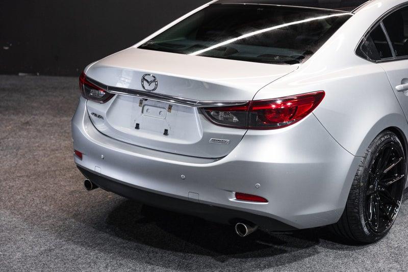 2016 Mazda Atenza