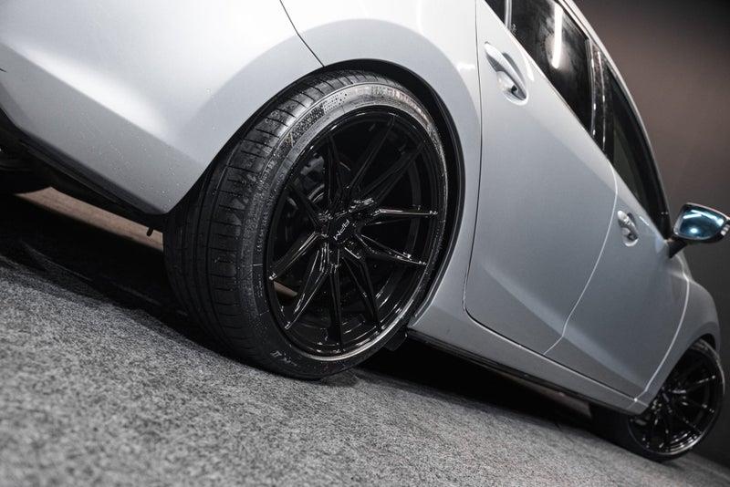 2016 Mazda Atenza