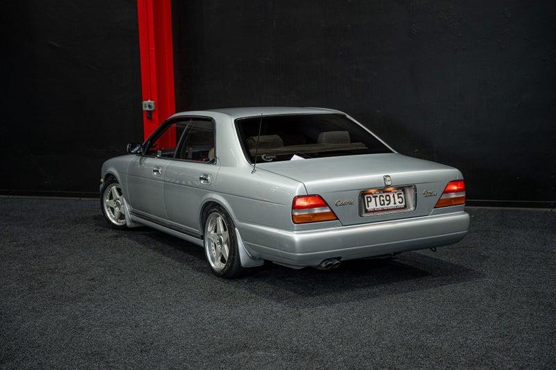 1995 Nissan Cedric