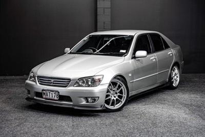 1999 Toyota Altezza - Thumbnail
