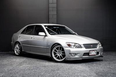 1999 Toyota Altezza - Thumbnail