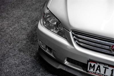 1999 Toyota Altezza - Thumbnail