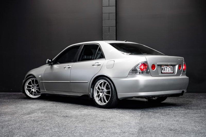 1999 Toyota Altezza