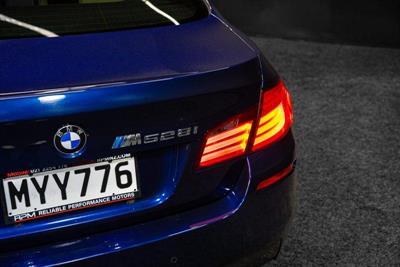 2012 BMW 5 Series - Thumbnail
