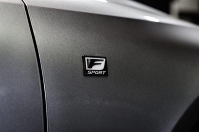 2013 Lexus IS 300h - Thumbnail