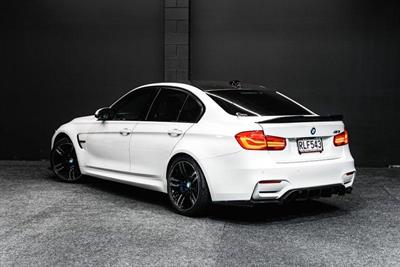 2017 BMW 3 Series - Thumbnail