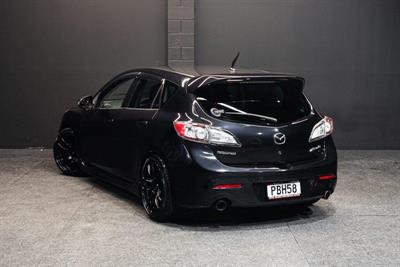 2011 Mazda Axela - Thumbnail