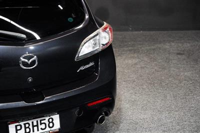 2011 Mazda Axela - Thumbnail
