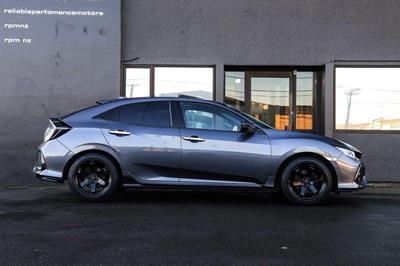 2017 Honda Civic - Thumbnail