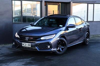 2017 Honda Civic - Thumbnail