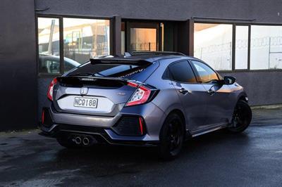 2017 Honda Civic - Thumbnail