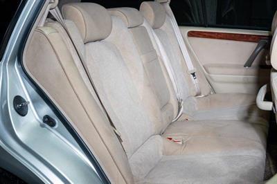 2003 Toyota Crown - Thumbnail