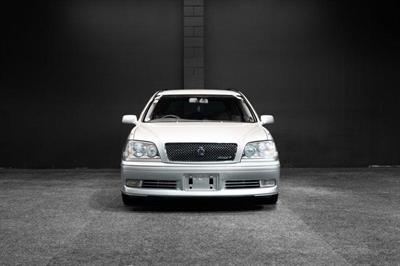 2003 Toyota Crown - Thumbnail