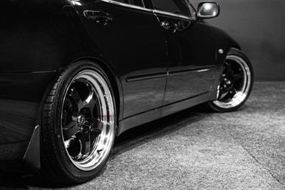 1999 Toyota Altezza - Thumbnail